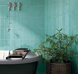 VILLAGE TEAL 6.5X20cm - ΠΛΑΚΑΚΙ ΓΥΑΛΙΣΤΕΡΟ ΤΥΡΚΟΥΑΖ ΤΟΥΒΛΑΚΙ 25631