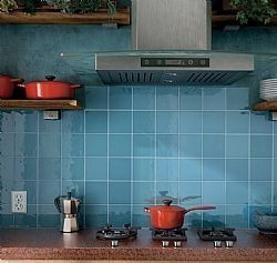 VILLAGE AZURE BLUE 13.2X13.2cm - ΚΕΡΑΜΙΚΟ ΠΛΑΚΑΚΙ ΓΥΑΛΙΣΤΕΡΟ ΘΑΛΑΣΣΙ ΤΟΥΒΛΑΚΙ 25625